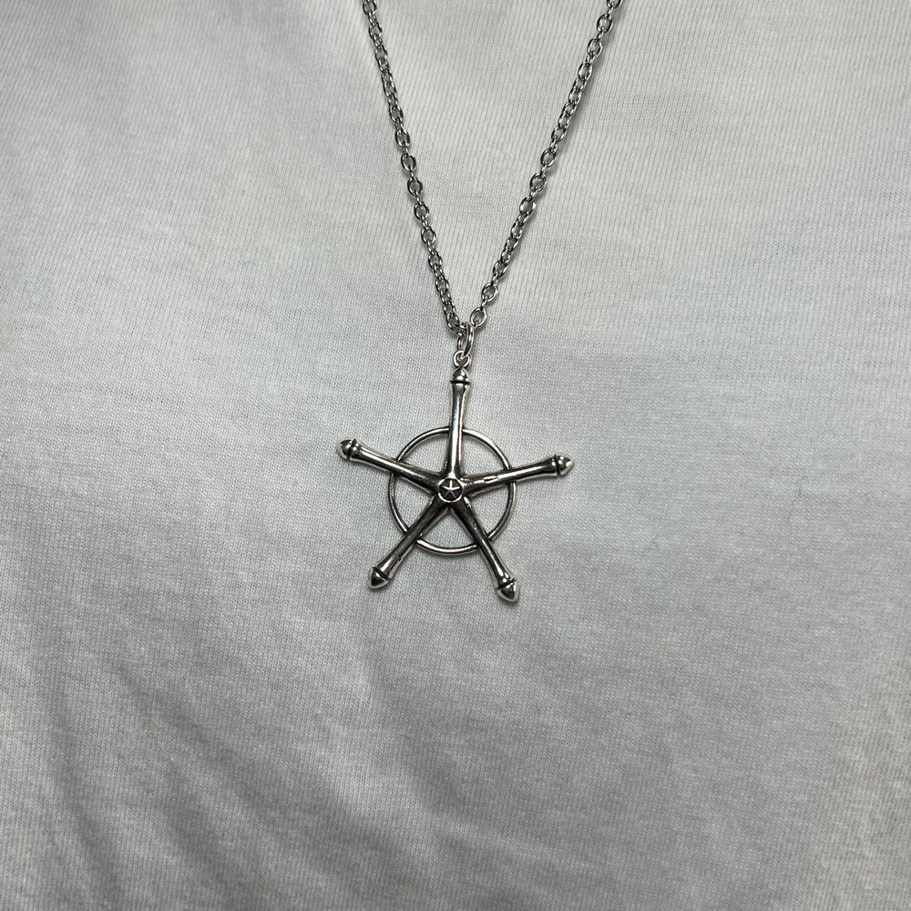 Bleach Ishida Uryu Weapon Necklace