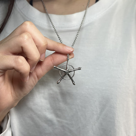 Bleach Ishida Uryu Weapon Necklace